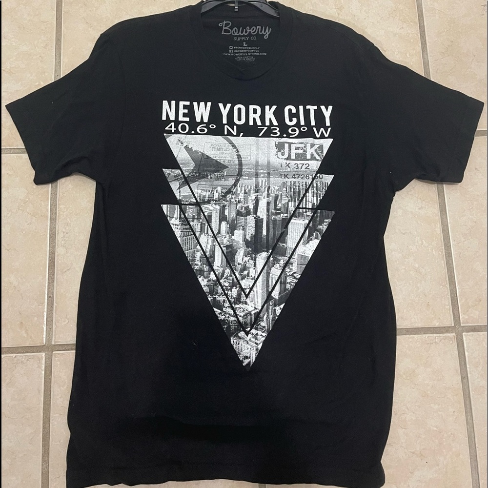 Black and grey New York T-Shirt
